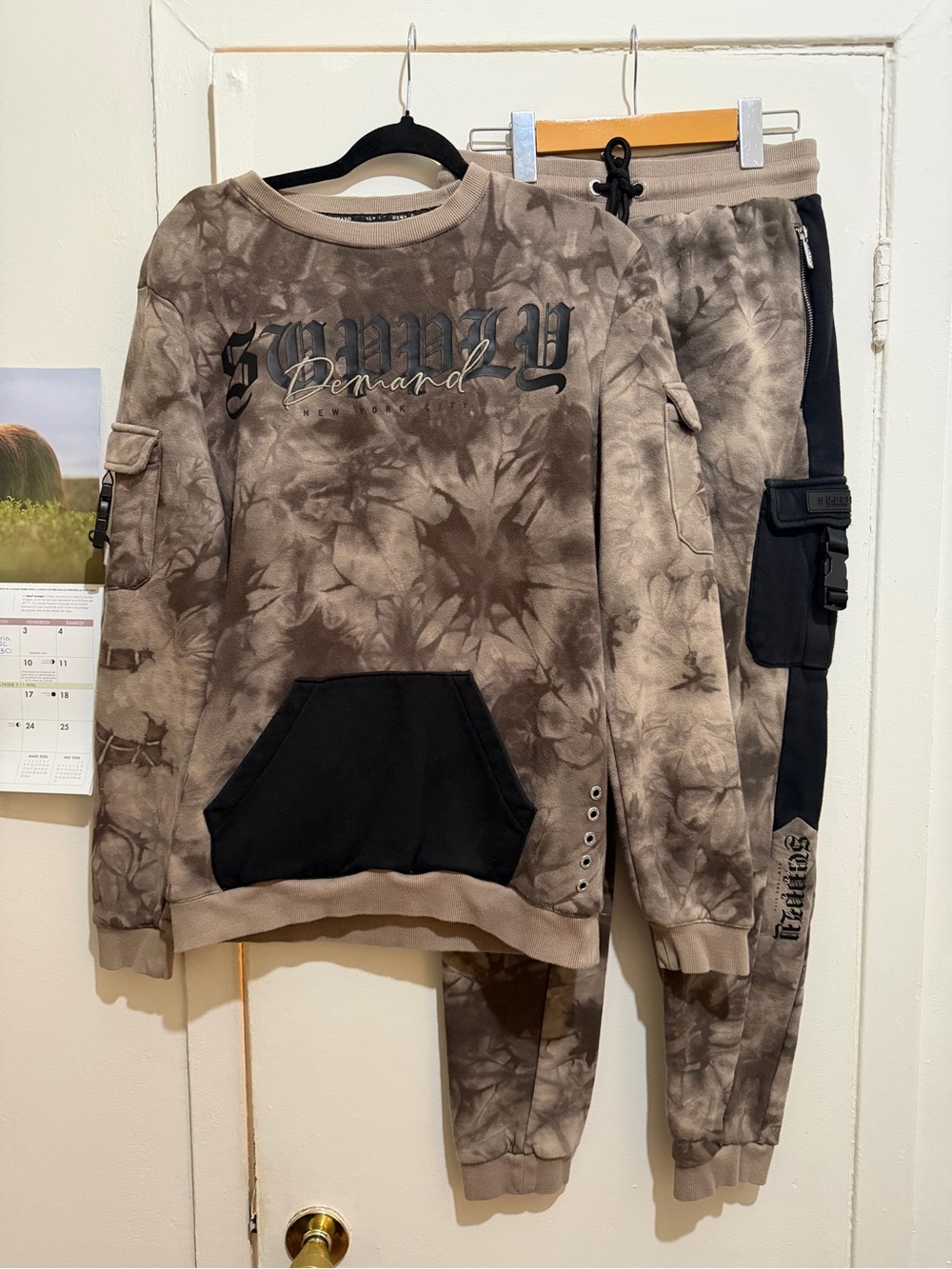 Supply Demand Women's Crewneck Sweater - Gray Tie-Dye